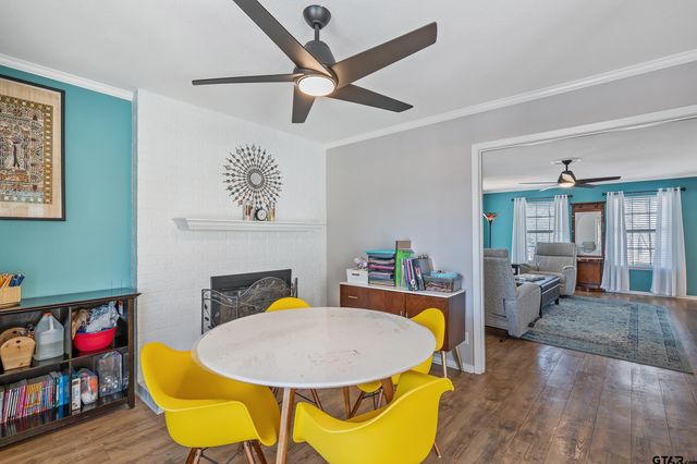 1705 Devonshire Dr, Tyler, TX 75703