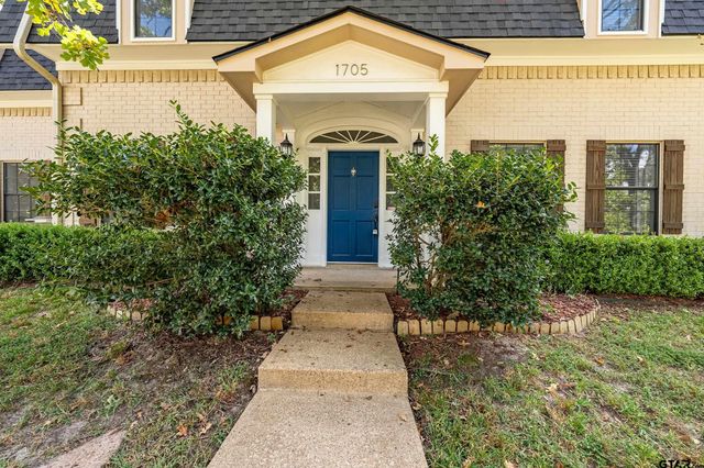 1705 Devonshire Dr, Tyler, TX 75703