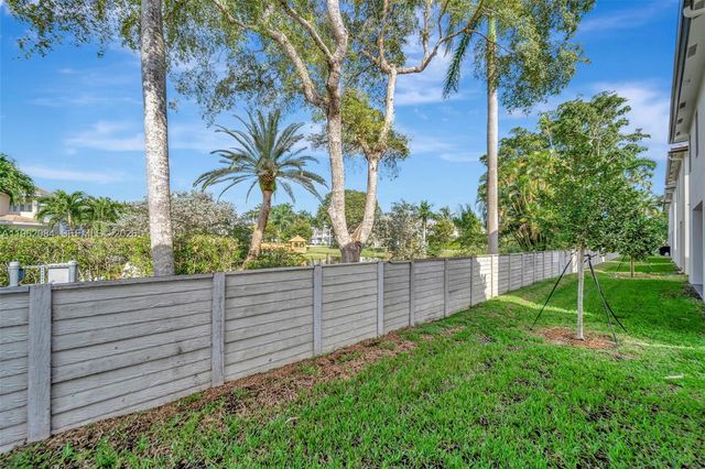 1427 SW 23rd St 1427, Fort Lauderdale, FL 33315