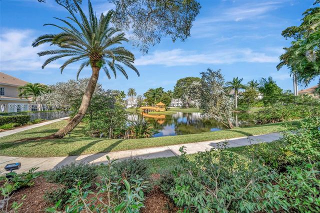 1427 SW 23rd St 1427, Fort Lauderdale, FL 33315