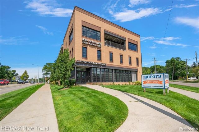804 N Main Street 2H, Rochester, MI 48307