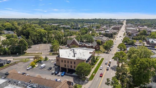 804 N Main Street 2H, Rochester, MI 48307