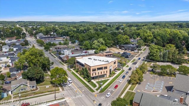 804 N Main Street 2H, Rochester, MI 48307