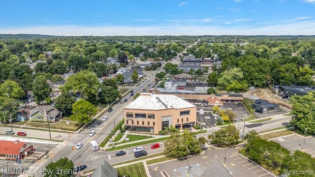 804 N Main Street 2H, Rochester, MI 48307