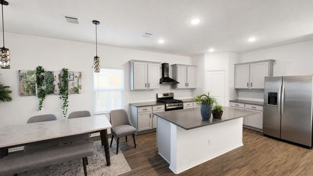 1732 Cobblecrest LN, Leander, TX 78641