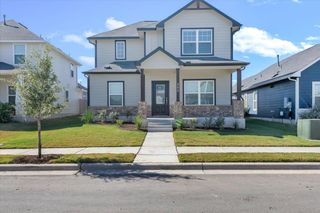 202 Tokalaun DR, Hutto, TX 78634