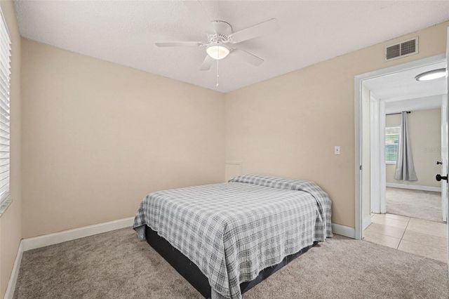 5733 66TH LANE N, St Petersburg, FL 33709