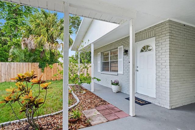 5733 66TH LANE N, St Petersburg, FL 33709