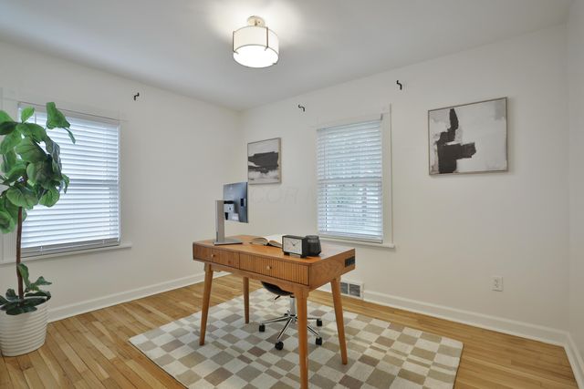 88 W Lincoln Avenue, Worthington, OH 43085