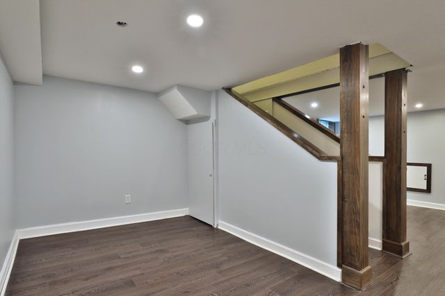 88 W Lincoln Avenue, Worthington, OH 43085