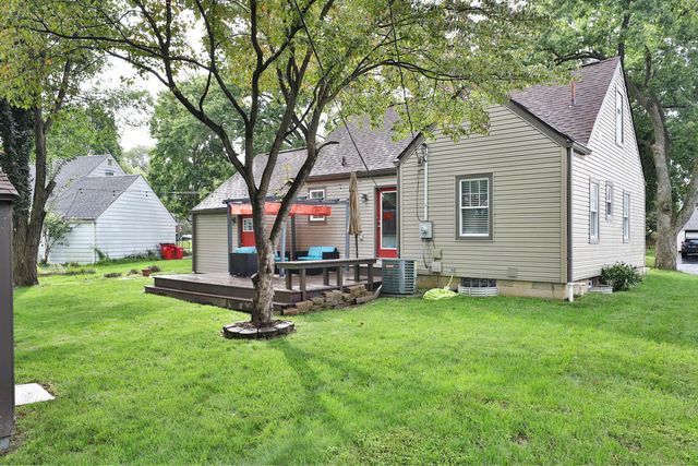 88 W Lincoln Avenue, Worthington, OH 43085