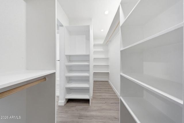 7 E BALBOA Drive, Tempe, AZ 85282