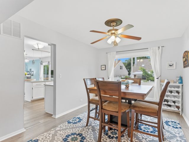 2608 Gateshead Drive, Naperville, IL 60564