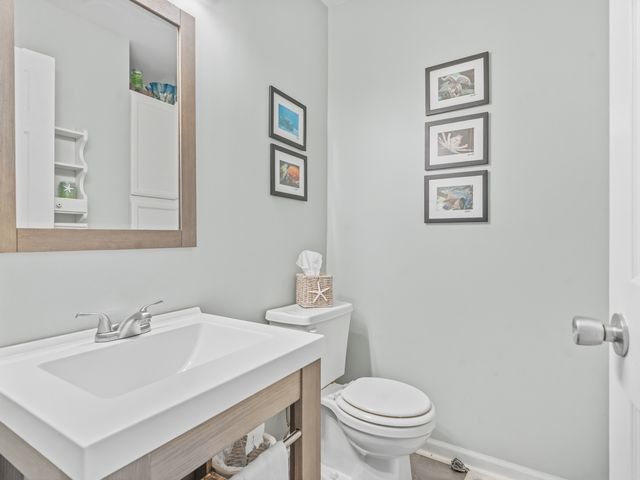 2608 Gateshead Drive, Naperville, IL 60564