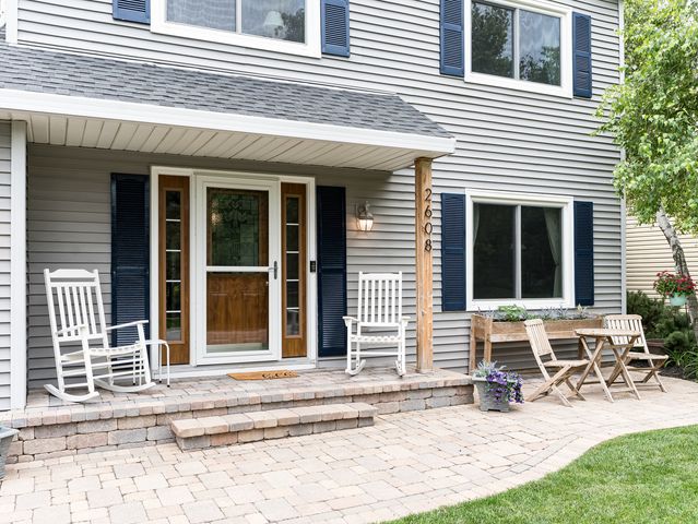 2608 Gateshead Drive, Naperville, IL 60564
