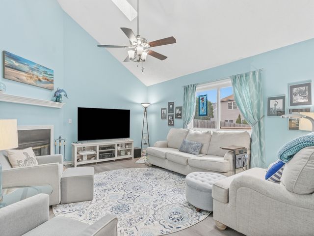 2608 Gateshead Drive, Naperville, IL 60564