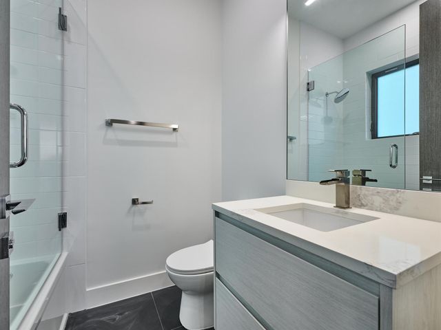 2751 NE 22nd Court, Pompano Beach, FL 33062