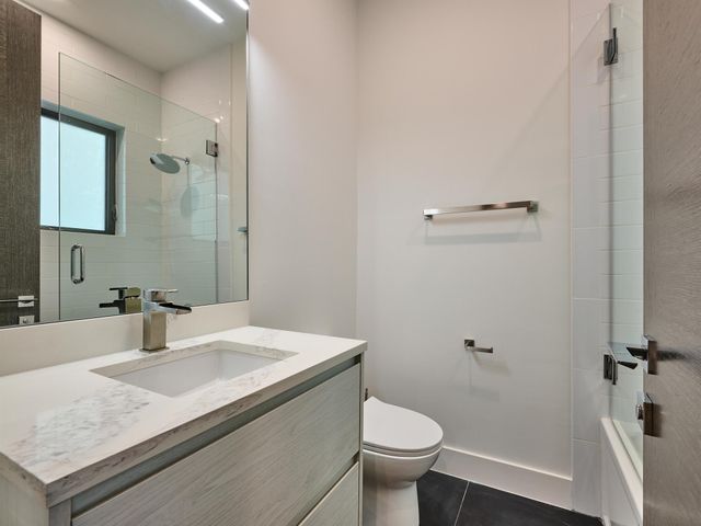 2751 NE 22nd Court, Pompano Beach, FL 33062