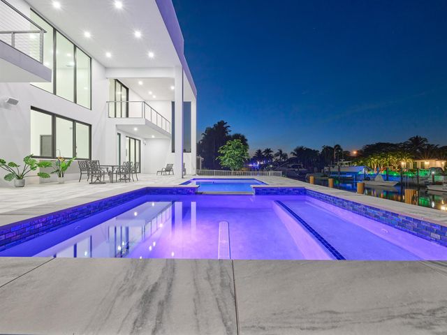 2751 NE 22nd Court, Pompano Beach, FL 33062