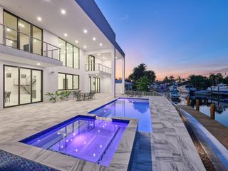 2751 NE 22nd Court, Pompano Beach, FL 33062