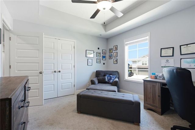 16029 Craig Street, Basehor, KS 66007