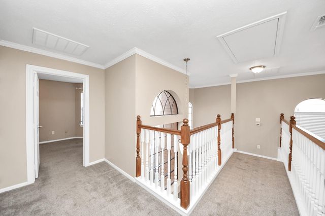 8047 Oakwood Garden Street, Houston, TX 77040