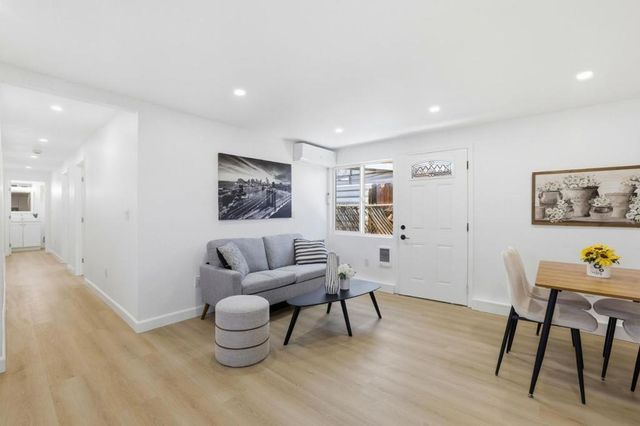 1800 Seaview Drive, San Jose, CA 95122