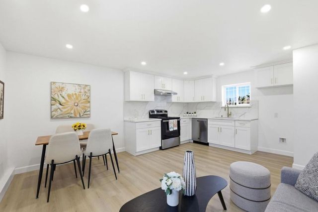 1800 Seaview Drive, San Jose, CA 95122