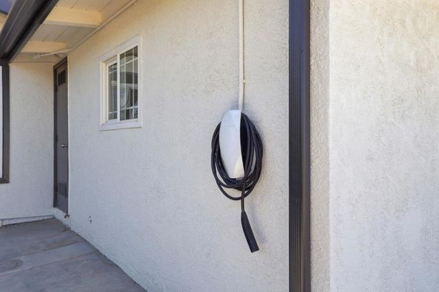 1800 Seaview Drive, San Jose, CA 95122