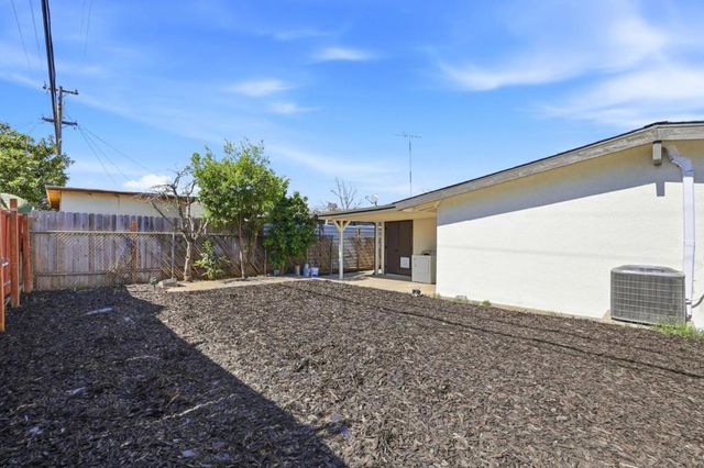 1800 Seaview Drive, San Jose, CA 95122