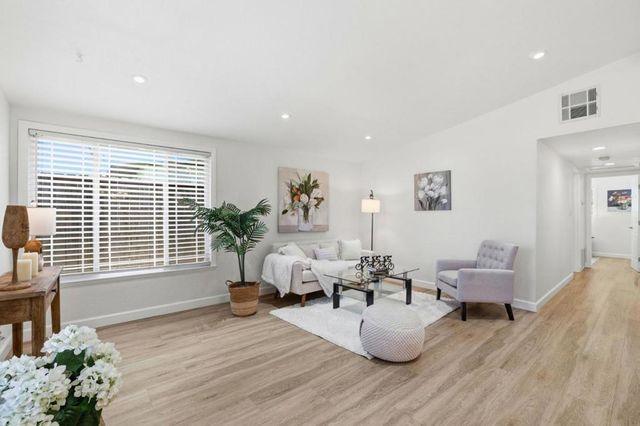 1800 Seaview Drive, San Jose, CA 95122