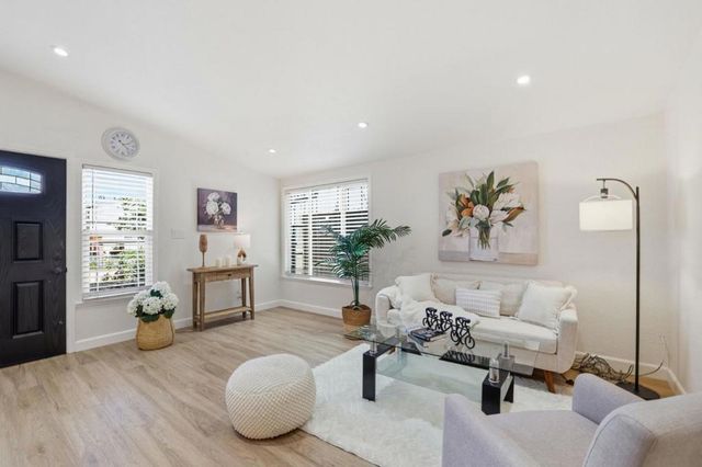 1800 Seaview Drive, San Jose, CA 95122