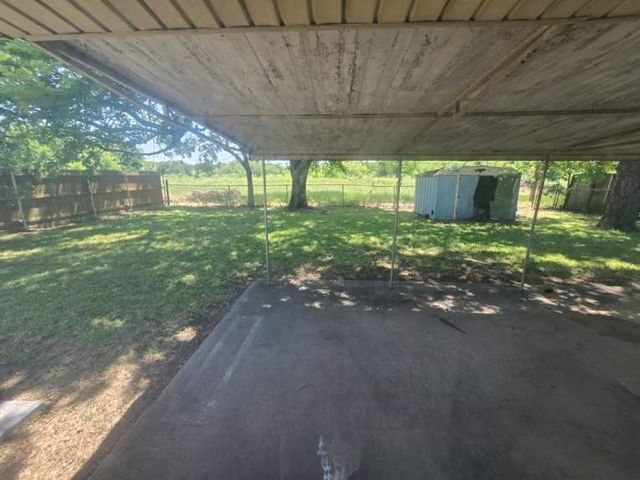 1608 Lee Street, Kaufman, TX 75142