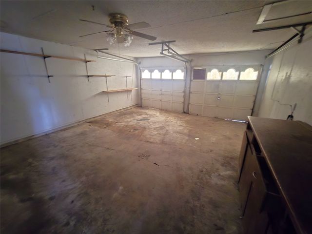 1608 Lee Street, Kaufman, TX 75142