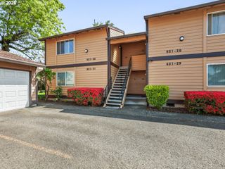 621 Se 121ST Ave 32, Vancouver, WA 98683