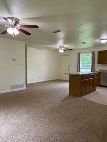829 Sunnybrook Drive, Burleson, TX 76028