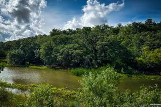 000 Fm 1303, Floresville, TX 78114