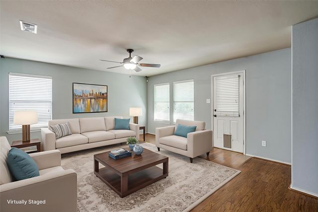 1347 Hillside Drive, Burleson, TX 76028