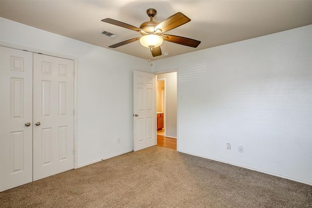 1347 Hillside Drive, Burleson, TX 76028
