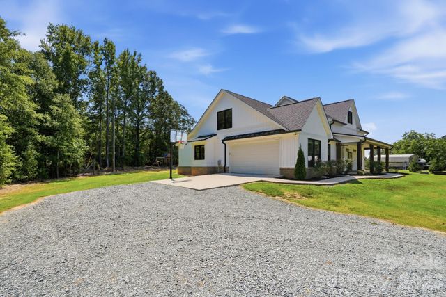 5115 Waxhaw Highway, Monroe, NC 28112