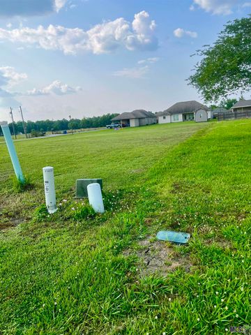 4850 Avery Grace Blvd, Addis, LA 70710