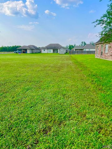 4850 Avery Grace Blvd, Addis, LA 70710