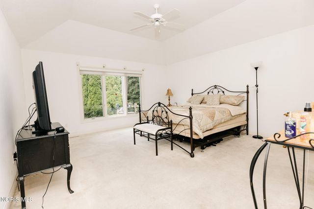2342 Birch Run Court, Sylvania, OH 43560