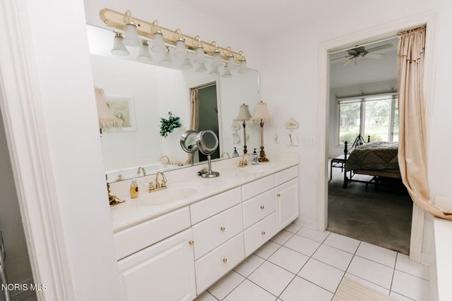 2342 Birch Run Court, Sylvania, OH 43560