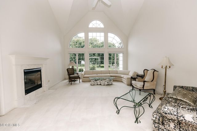2342 Birch Run Court, Sylvania, OH 43560