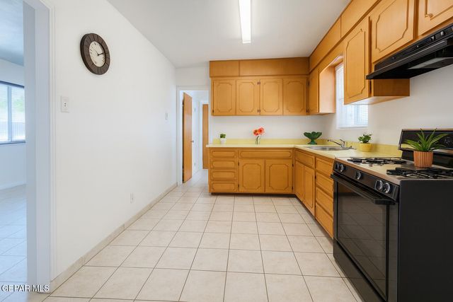 7210 KINGMAN Drive, El Paso, TX 79915