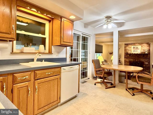 1025 PUTNAM PLACE, Turnersville, NJ 08012