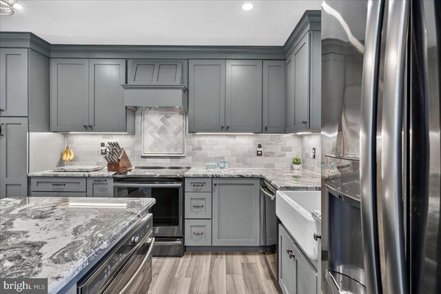560 SUSAN DR, King Of Prussia, PA 19406