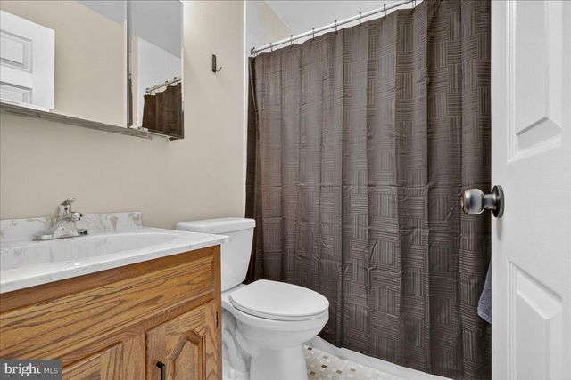 560 SUSAN DR, King Of Prussia, PA 19406
