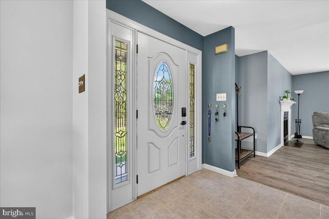 560 SUSAN DR, King Of Prussia, PA 19406